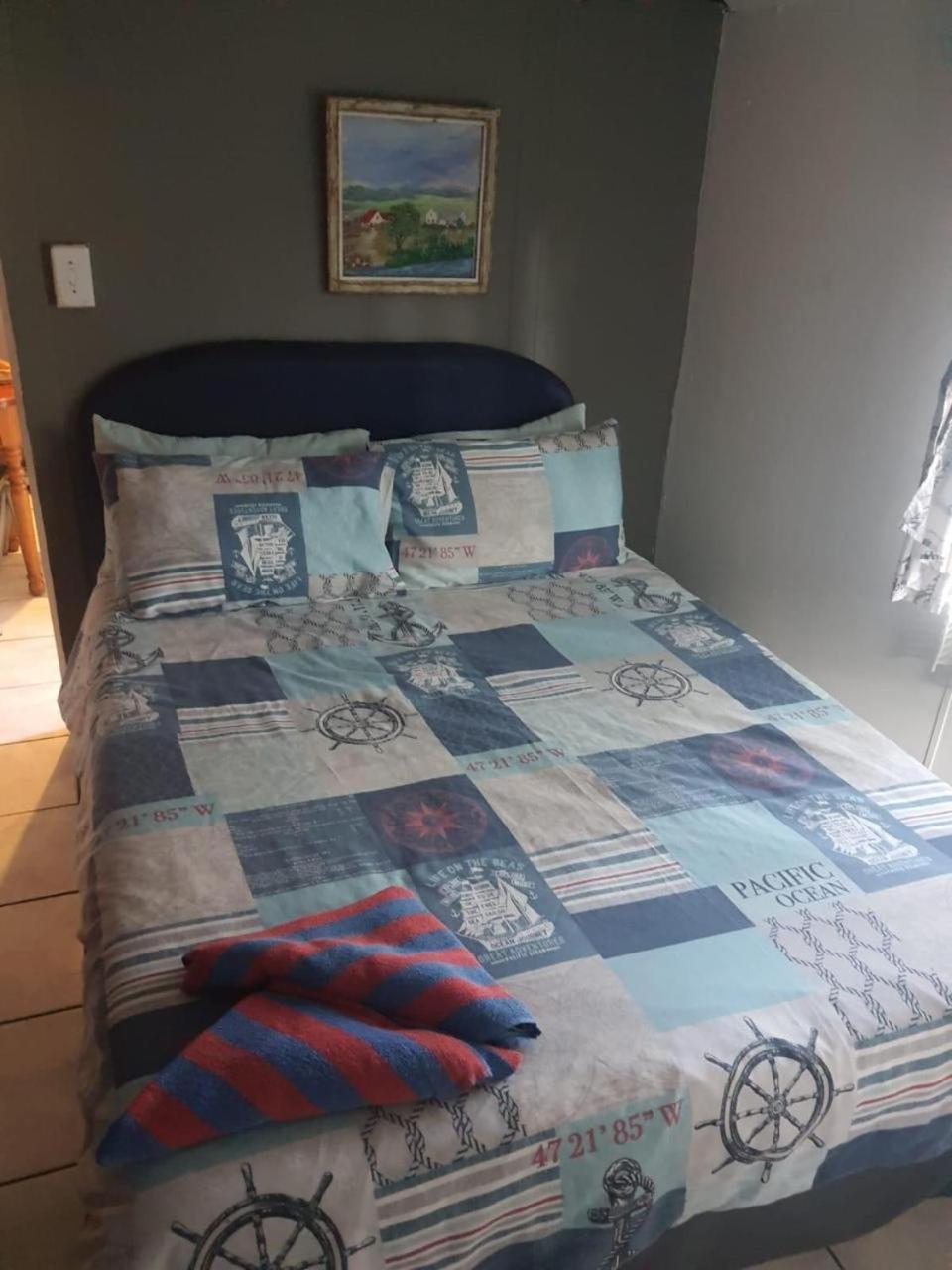 Chalet 2 Camping Style At Cynthias Country Outside Bathrooms Hartbeespoort Eksteriør bilde